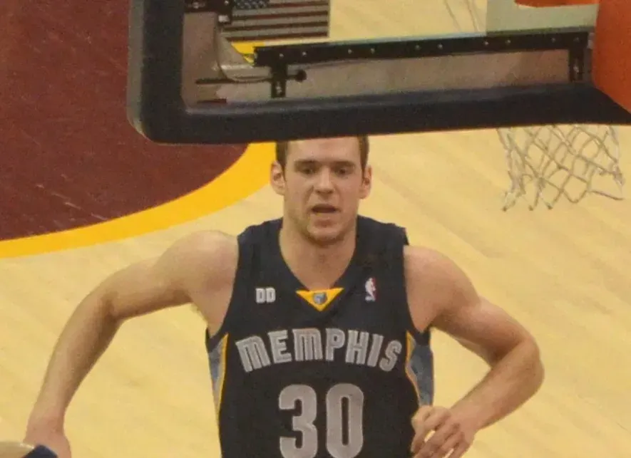 The Jon Leuer card
