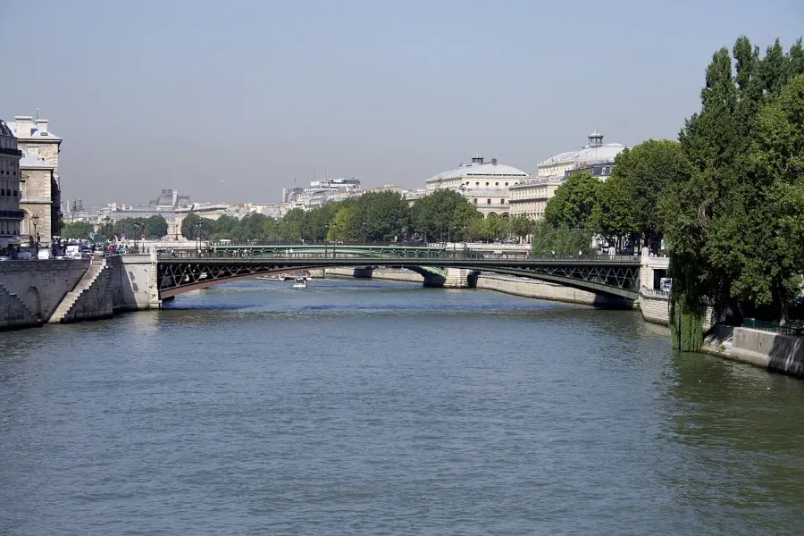The Pont d'Arcole card