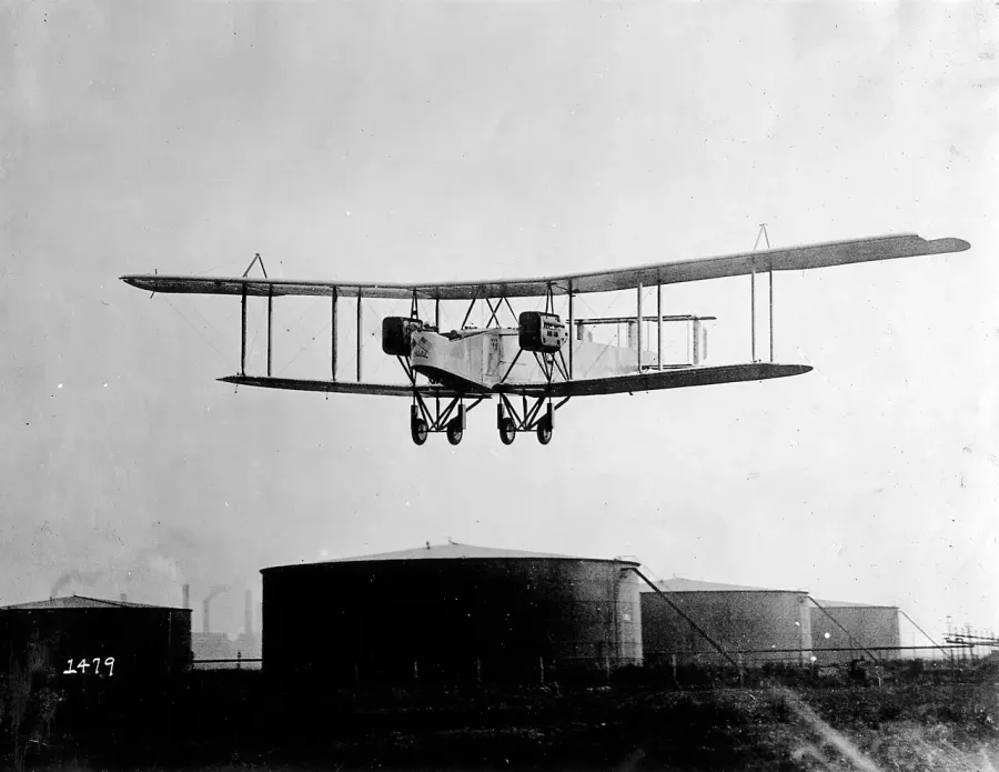 The Handley Page Type O card
