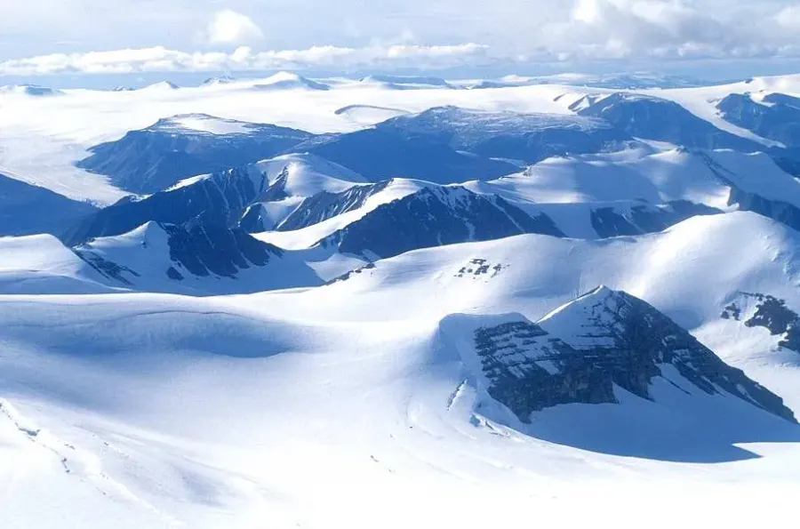 The Ellesmere Island card