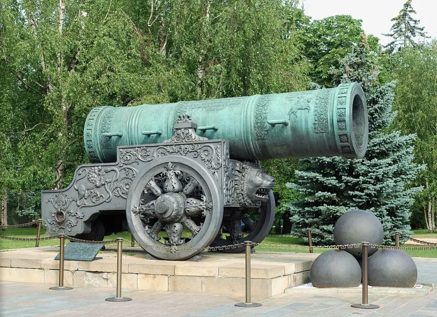 The Tsar Cannon card