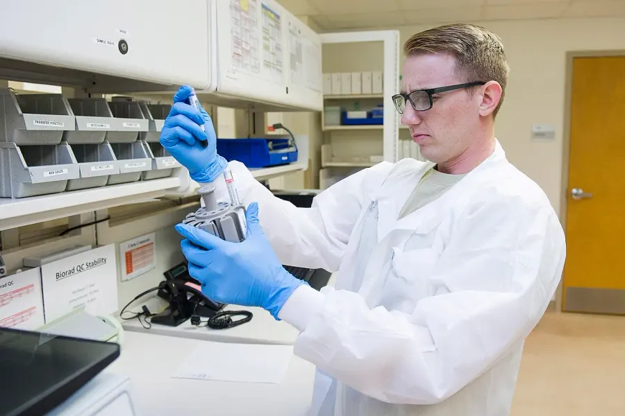 The Laboratory technician card