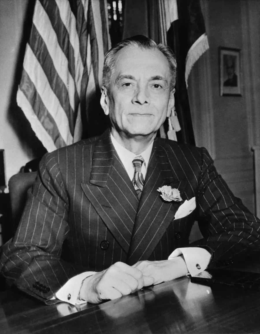 The Manuel L. Quezon card