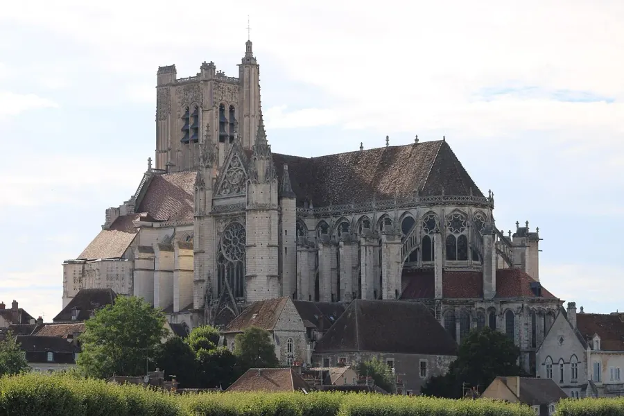 The Auxerre Cathedral card