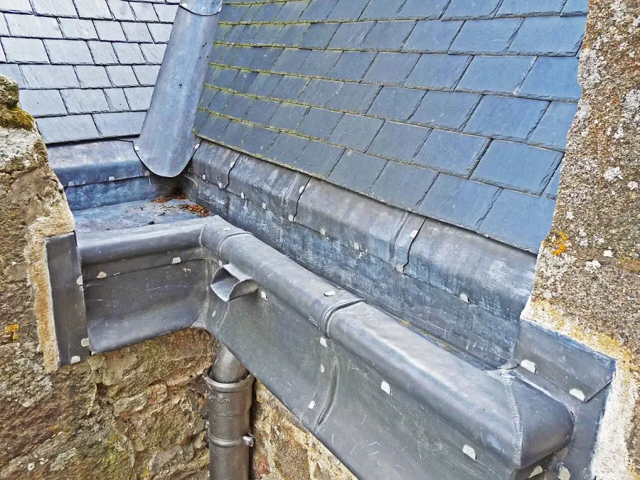 The Rain gutter card