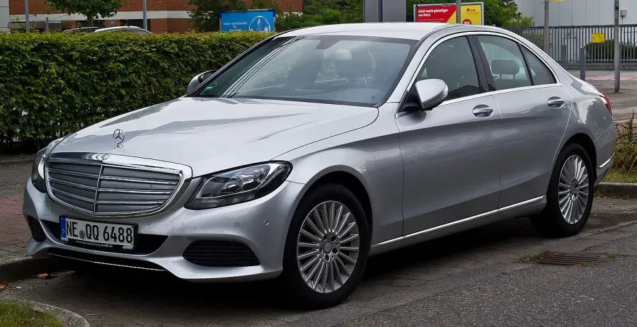The Mercedes-Benz C-Class card