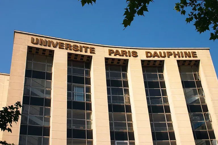 The Paris Dauphine-PSL University card