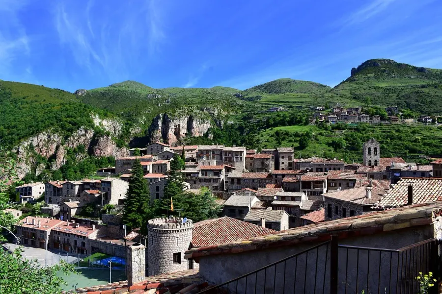 The Castellar de n'Hug card