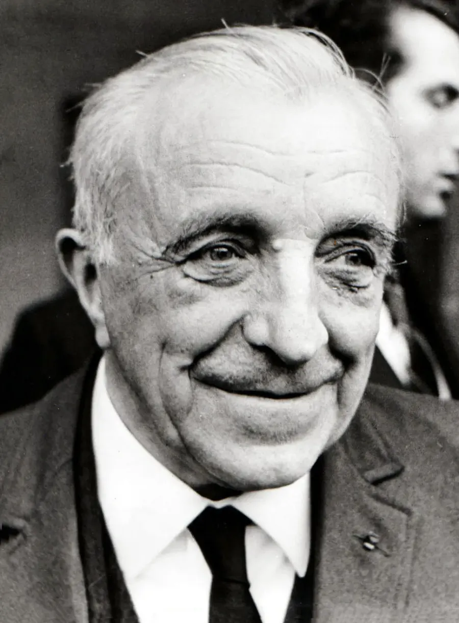 The Louis Néel card
