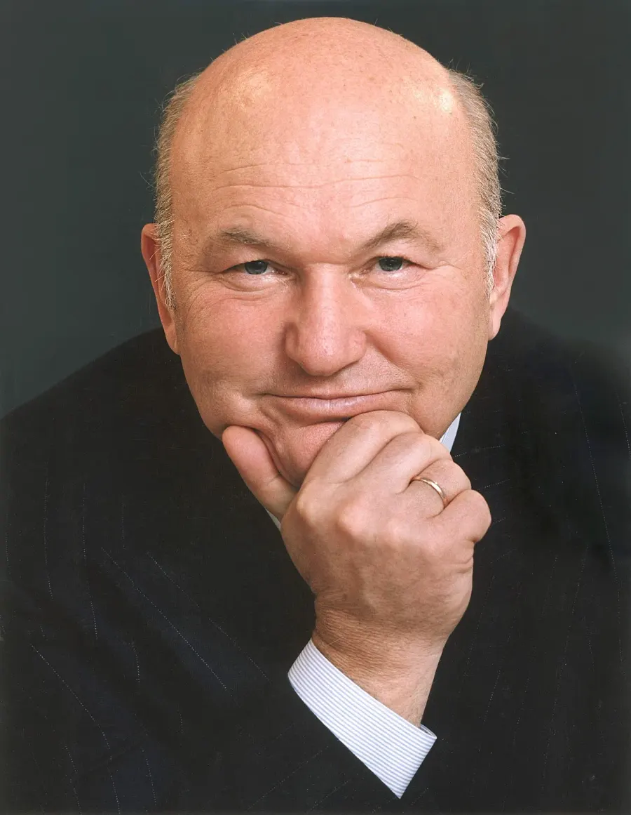 La carte Iouri Loujkov