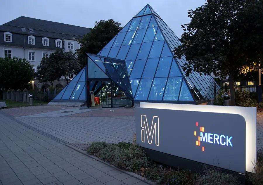 The Merck Group card