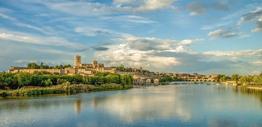 The Zamora, Spain card