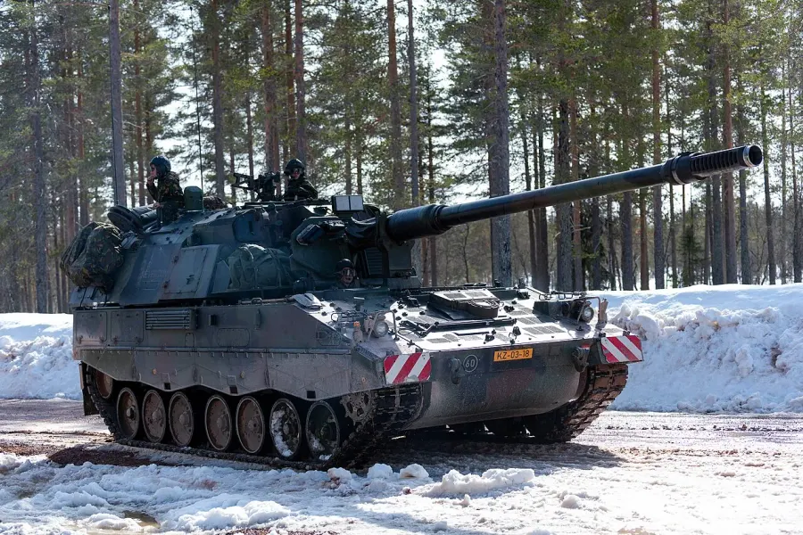 The Panzerhaubitze 2000 card