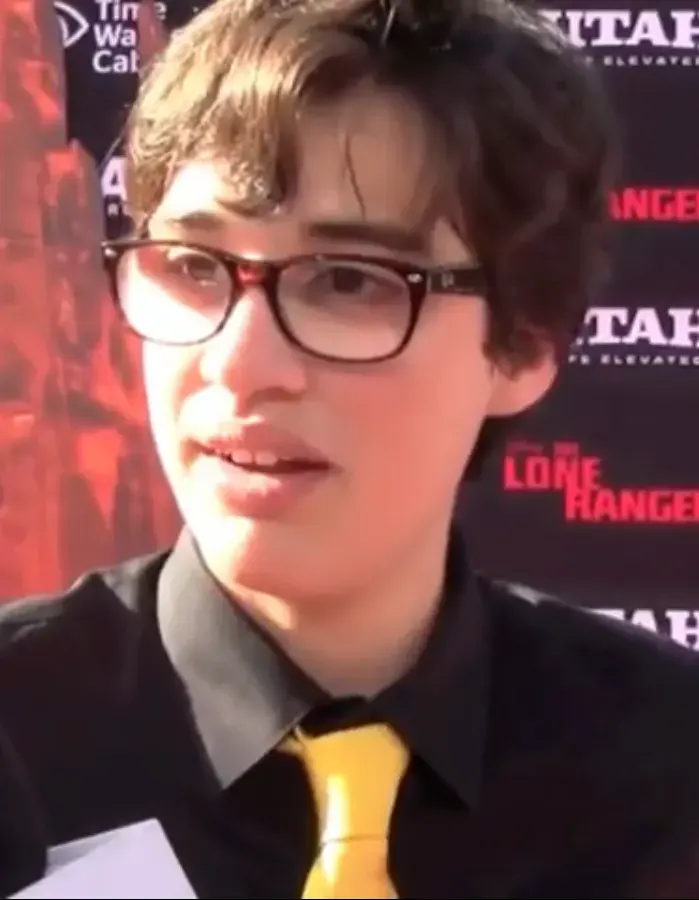 The Joey Bragg card