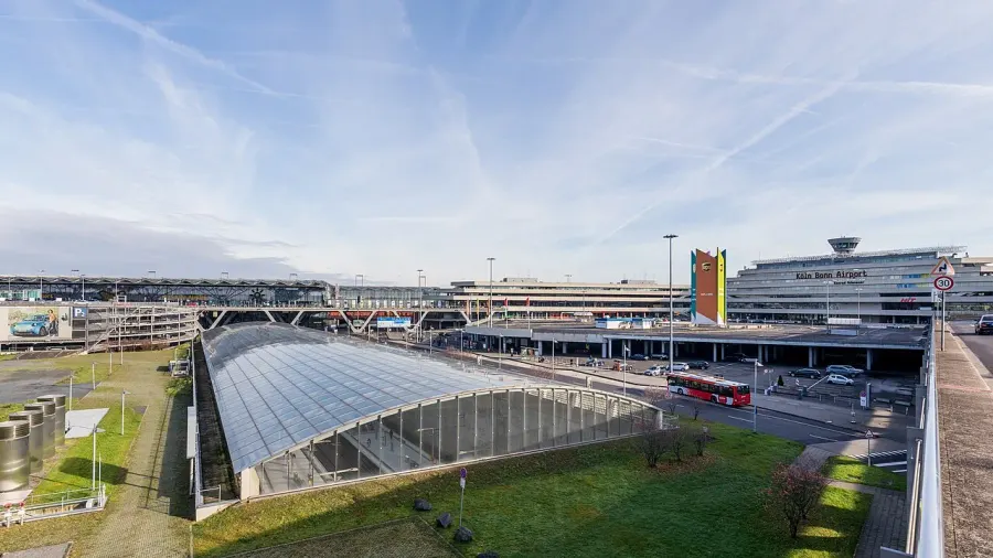 The Cologne Bonn Airport card
