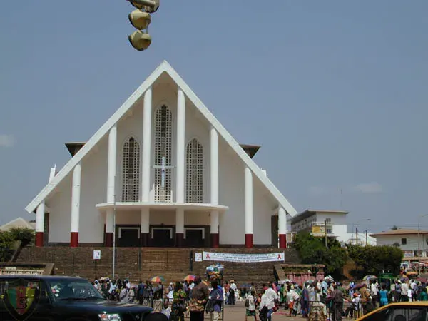 La carte Cathédrale Notre-Dame-des-Victoires de Yaoundé