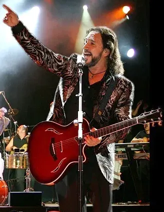 The Marco Antonio Solís card