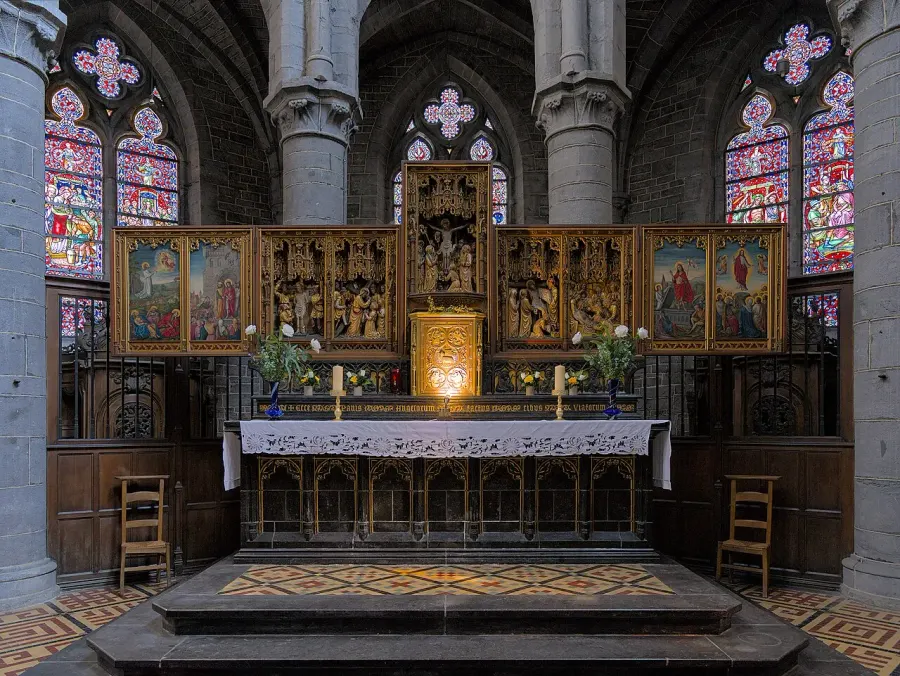 The Basilica card