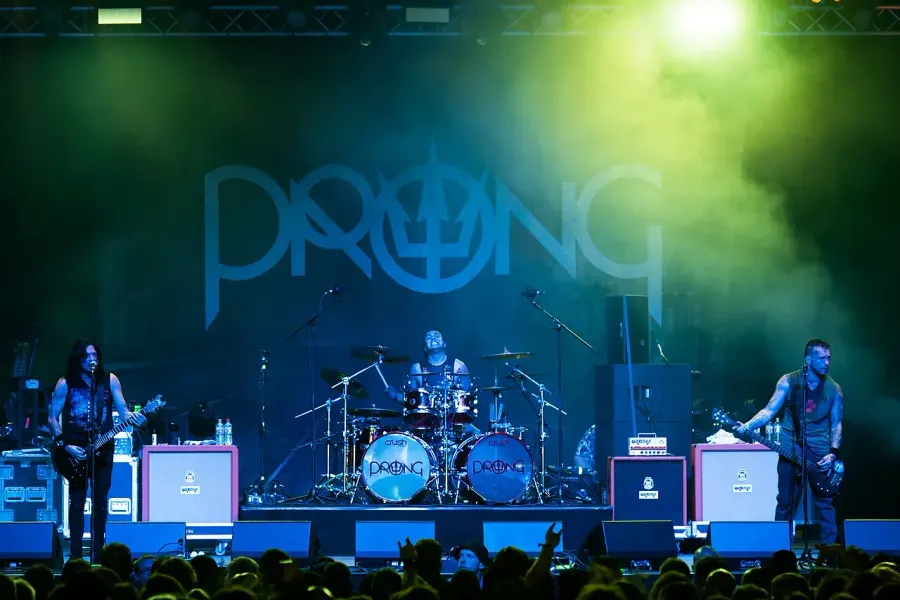The Prong card