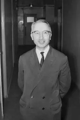 The Henri Cartan card