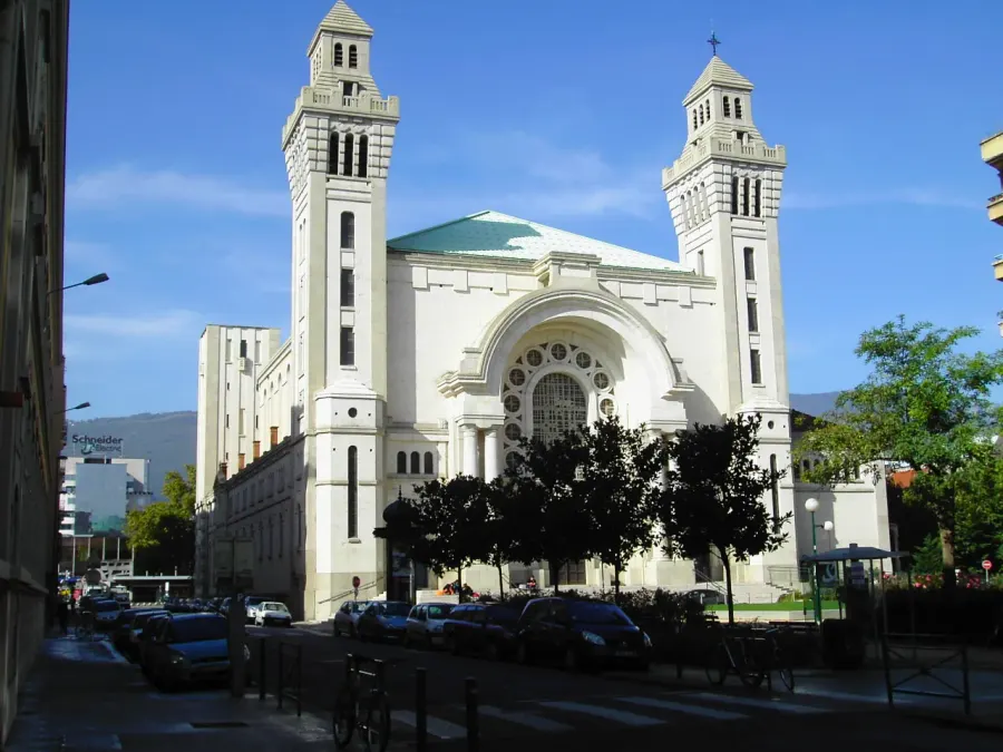The Basilique du Sacré-Cœur de Grenoble card
