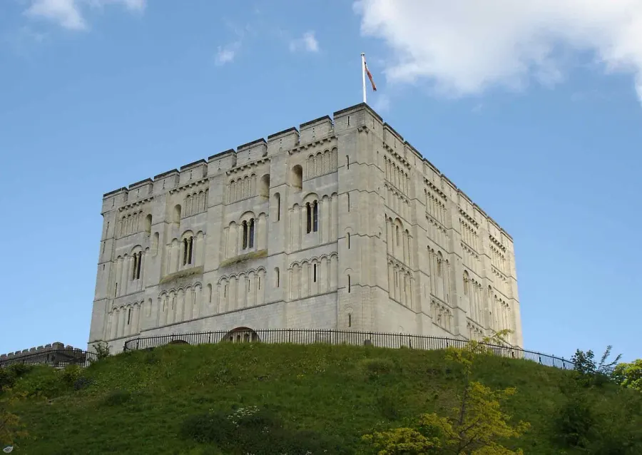 The Norwich Castle card