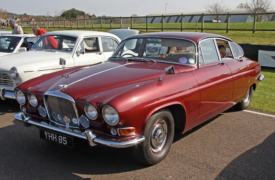 The Jaguar Mark X card