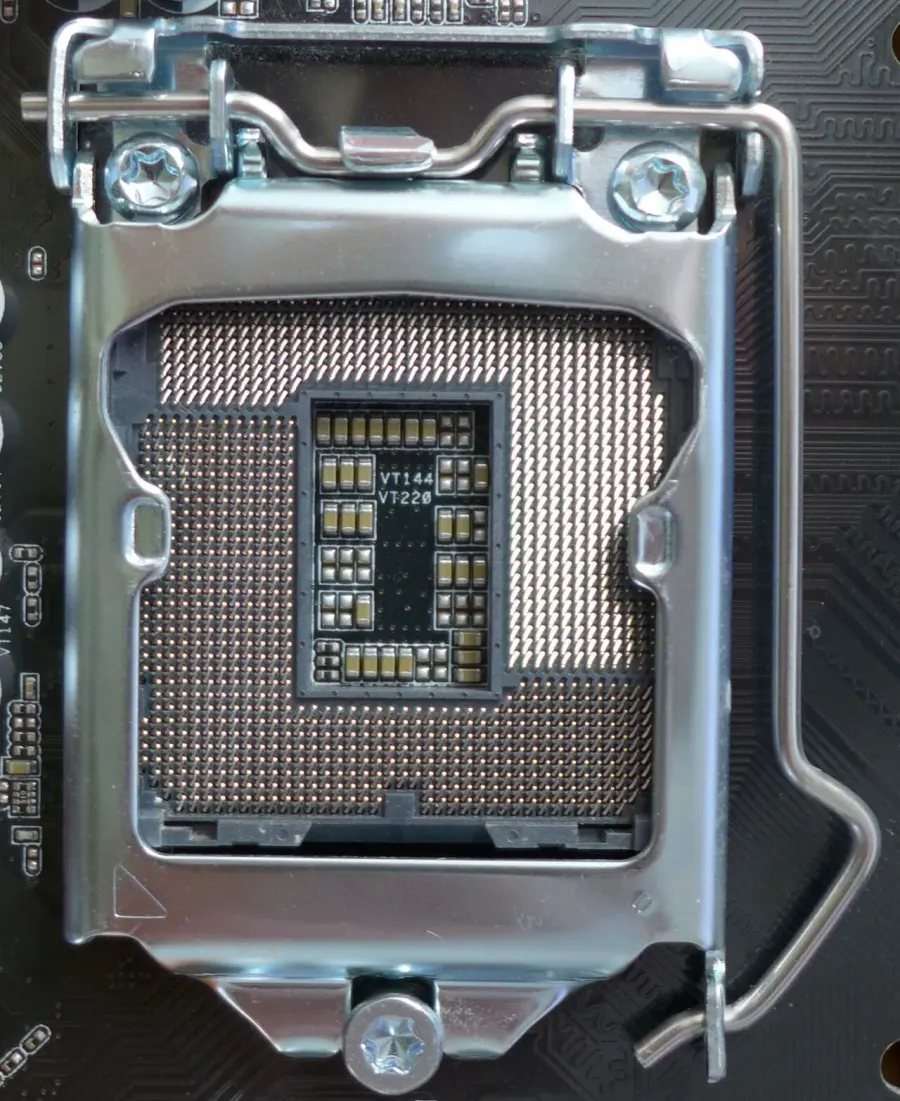The LGA 1151 card