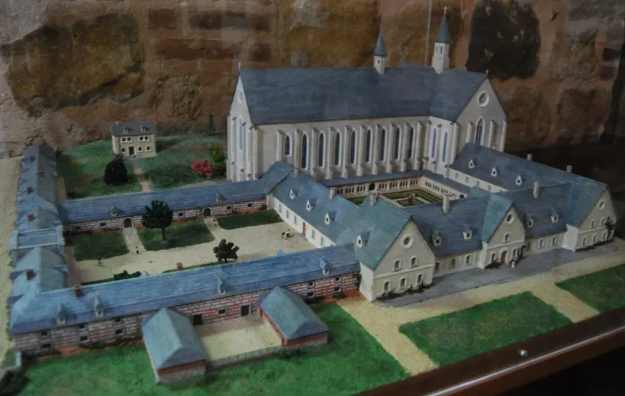 The Foigny Abbey card