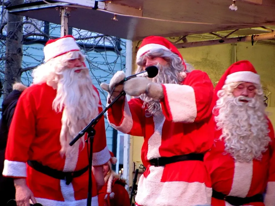 The Icelandic Christmas folklore card