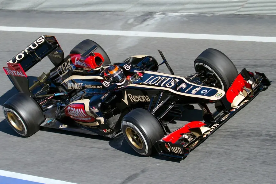 The Lotus F1 card