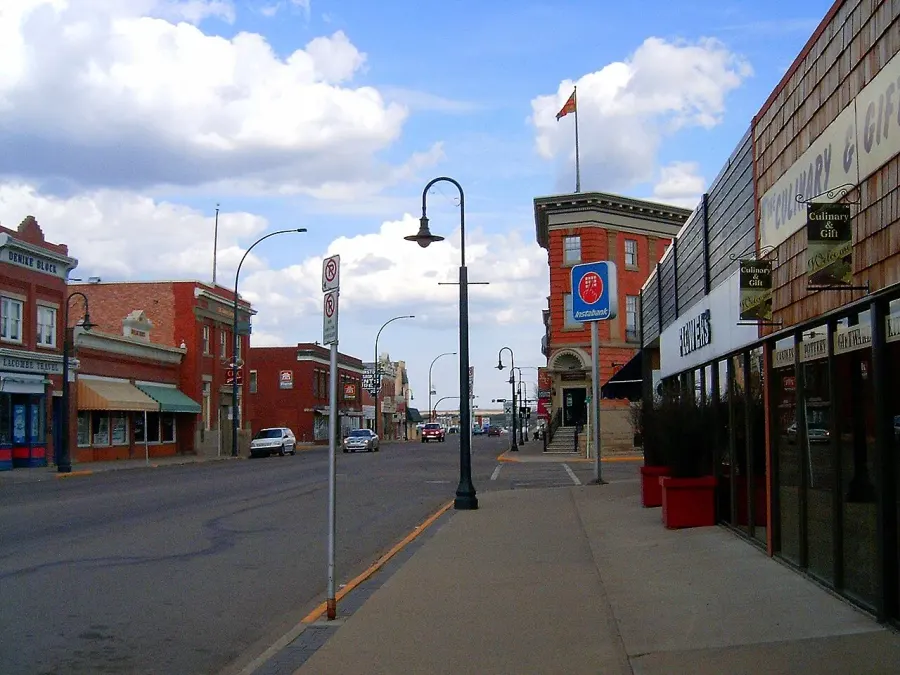 The Lacombe, Alberta card