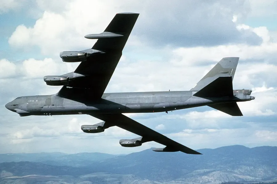 La carte Boeing B-52 Stratofortress
