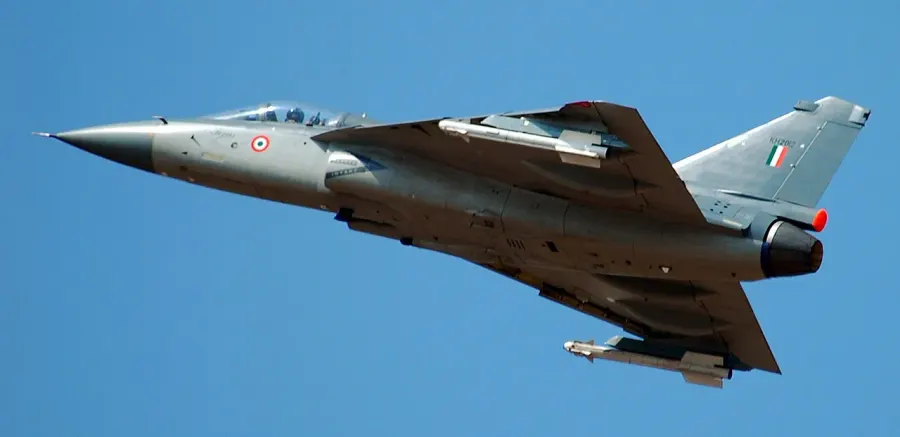 La carte HAL Tejas