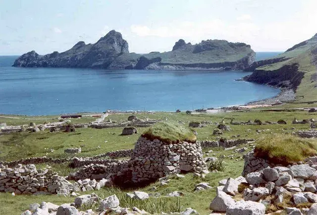 The Hirta card