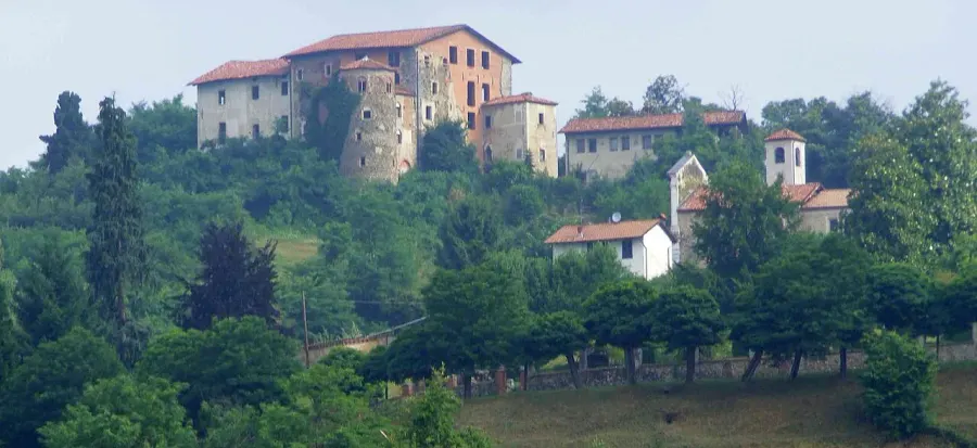 The Cerreto Castello card