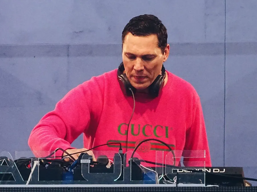 The Tiësto card