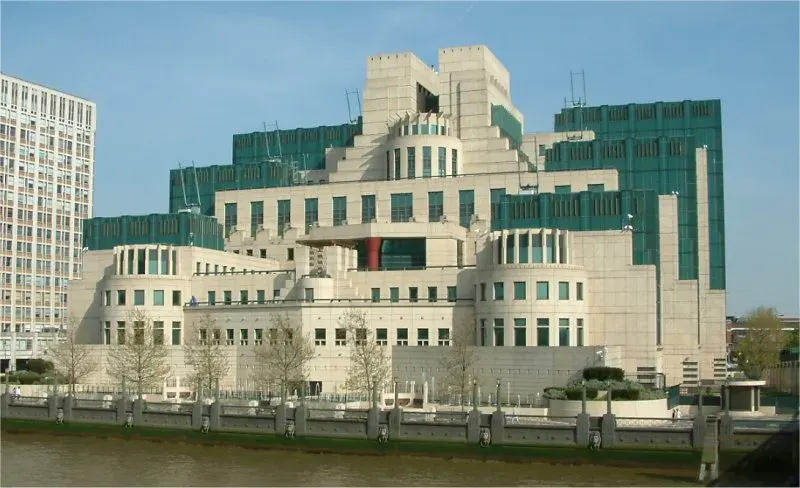 The MI6 card