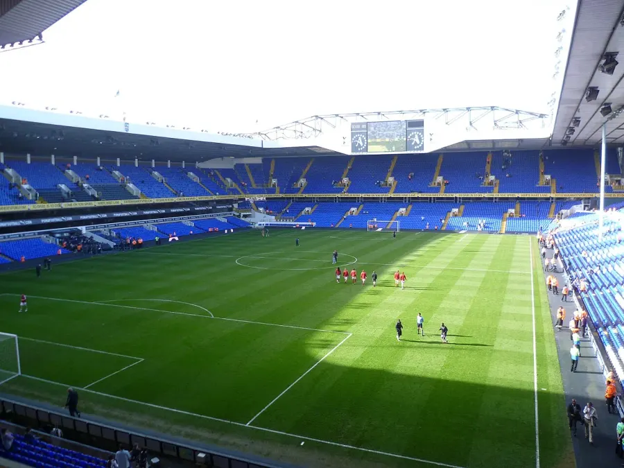 The White Hart Lane card