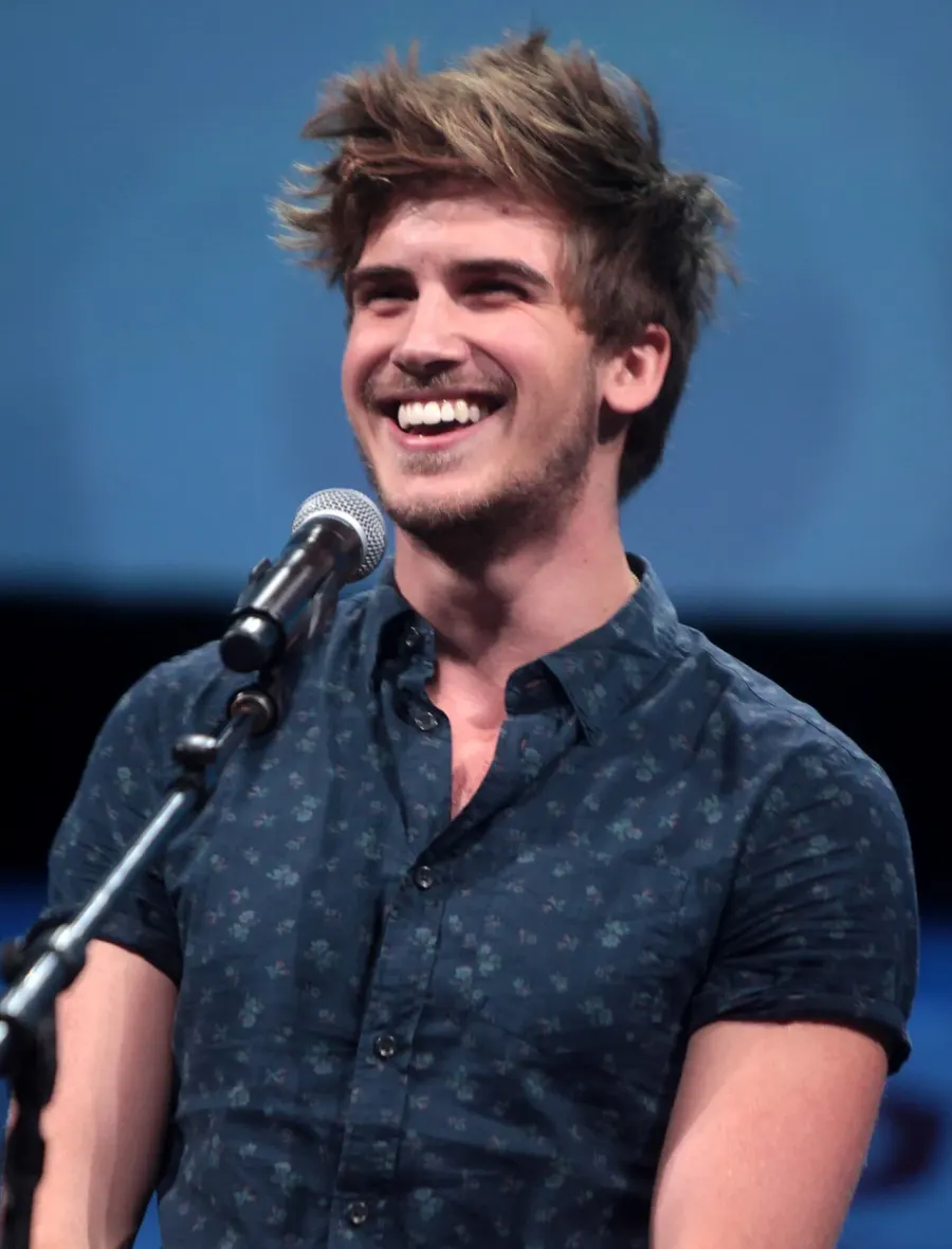 The Joey Graceffa card