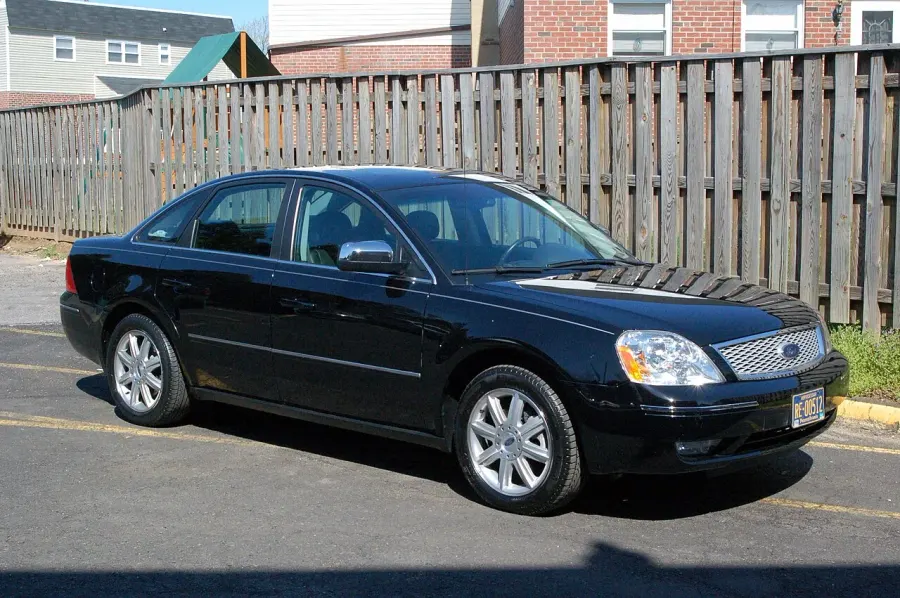 The Ford Five Hundred card