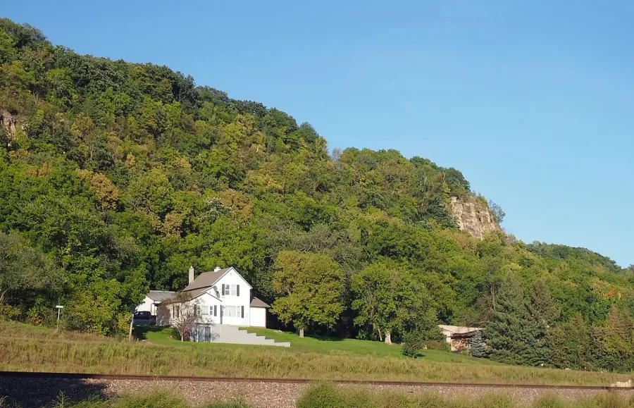 The Diamond Bluff, Wisconsin card