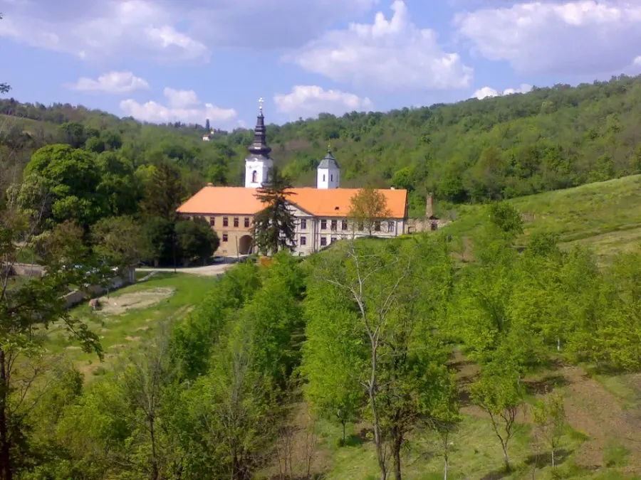 La carte Monastère de Kuveždin