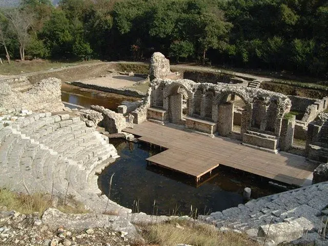 The Butrint card