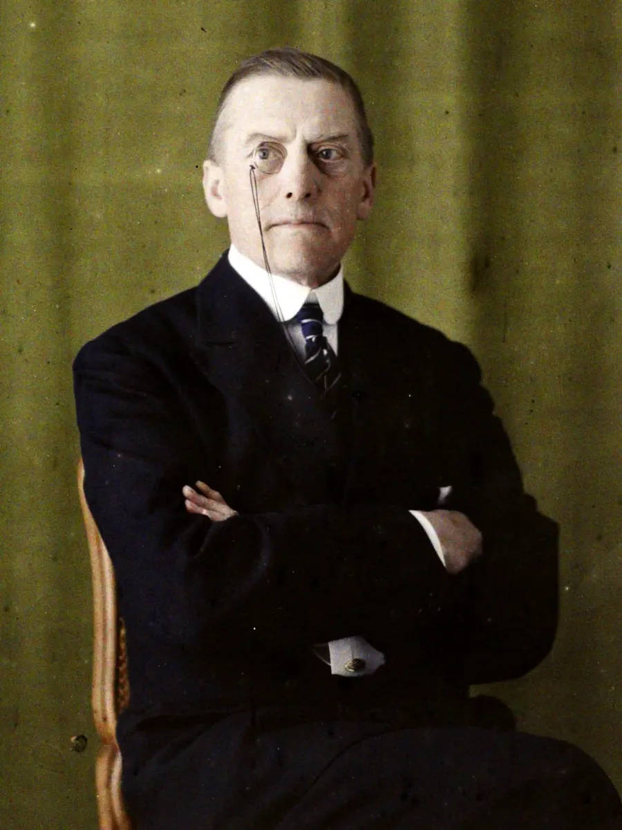 The Austen Chamberlain card