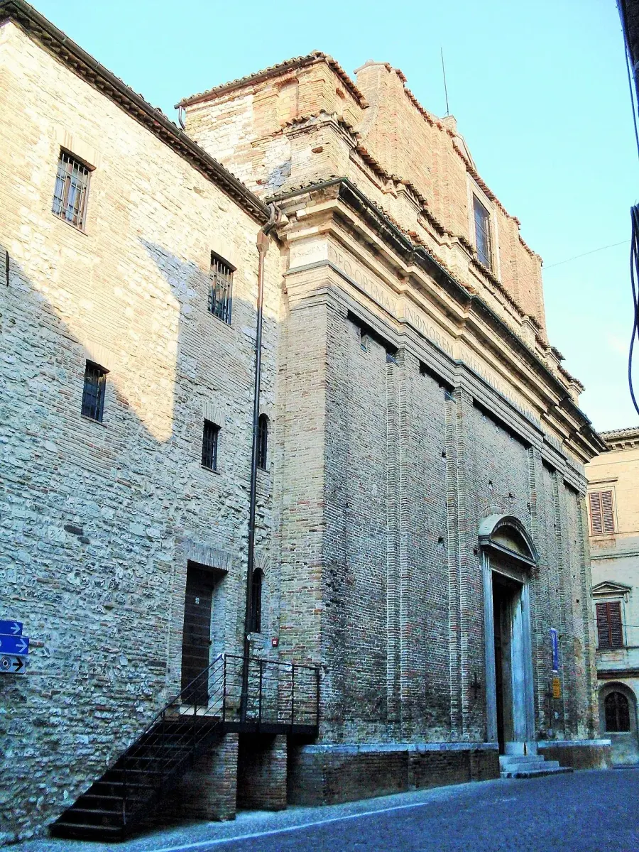 La carte Collégiale Saint-Médard d'Arcevia