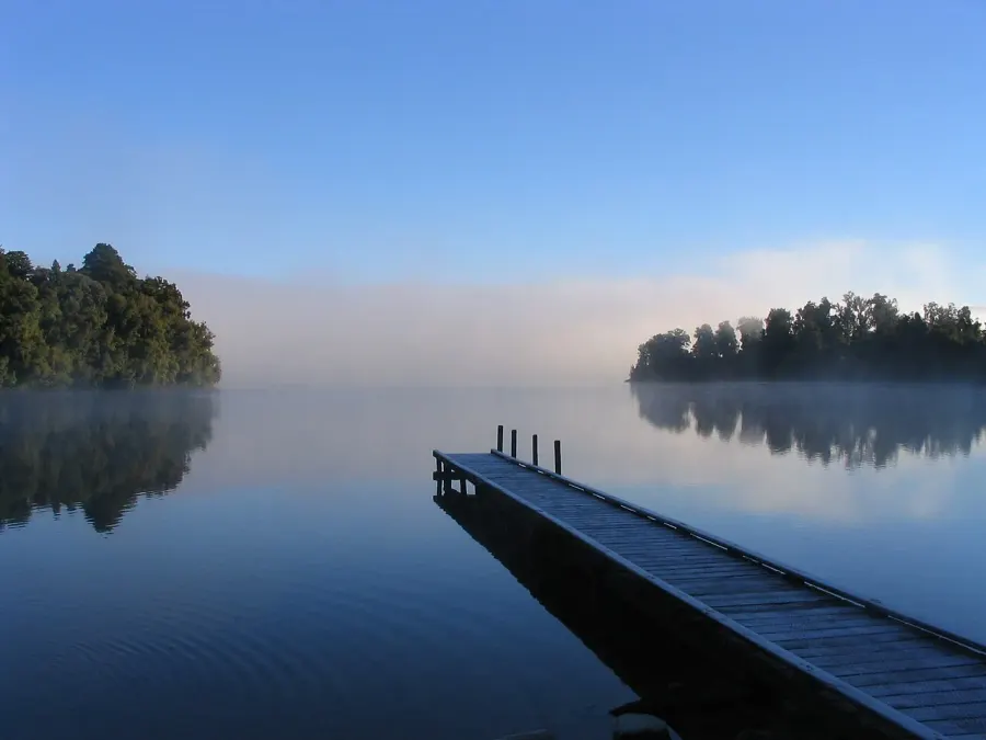 The Lake Mapourika card
