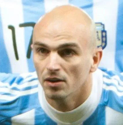 The Esteban Cambiasso card