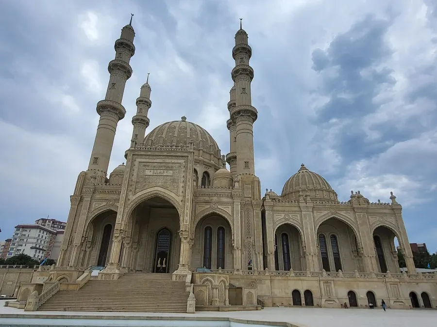 The Heydar Mosque card