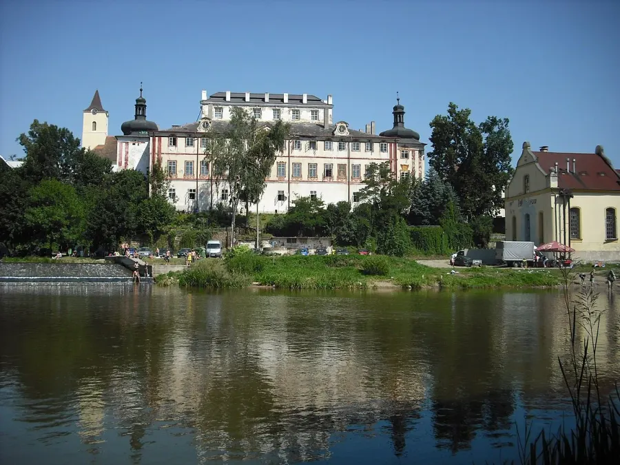 The Kácov card